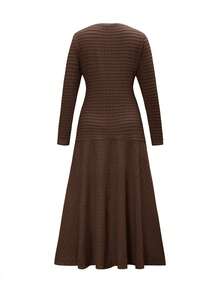 فستان أنيق للنساء بياقة مستديرة وأكمام قصيرة، مزين بأزرار وجيوب وقماش أنيق، مناسب للمواعيد والأعياد والحفلات والخروجات والعطلات والسفر وعيد الحب - بني - مشاهدة 4