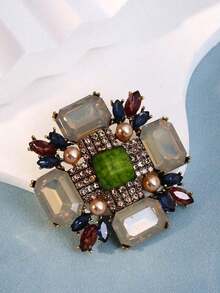 1pc Fashionable Vintage Rhinestone Gemstone Ornate 3D Cube Design Elegant Women Brooch - Nhiều màu - Xem 5