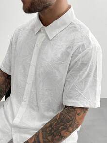 Men's Slim-Fit Printed Shirt, White Chiffon Jacquard Top, Minimalist Aesthetic Short-Sleeved Top, Exquisite And Lightweight Summer Wear. - Multicolor - View 2