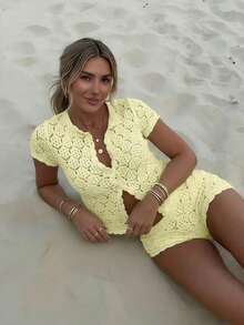 Women's Summer Vacation Set, Crochet Mesh Sexy Hollow Out Beach Short Sleeve Knit Cover Up + Shorts 2 Piece Set - Women's Vacation 2 Piece Set, Crochet Cover Up Nightclub Outfit, Women's Sexy Fitted Style - 淺黃色 - 查看 3