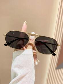 1 Pair Unisex Unique Metal Geometric Frame Sunglasses, Suitable For Party, Travel, Music Festival, Sports, Driving, Holiday Outfit, Beach, Outing, Summer Accessories, Vacation, Family Outing, Elegant Attire, Street Style Accessory, Sports, Outdoor Activities, Street Fashion, Fishing, Holiday, Vacation - Gold Ash - View 2