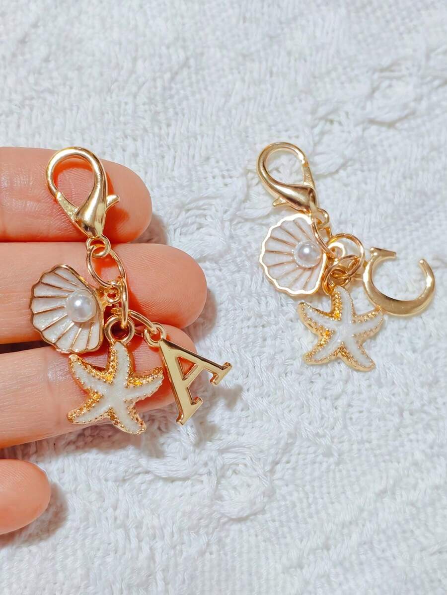 1pc Bohemian Style Gold Letter Keychain With Shell And Starfish Decoration, A-Z Letter Options, Suitable For Holiday And Beach Themes - Multicolor - View 1