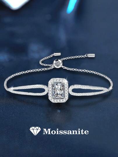 1条925纯银1克拉5x7毫米莫桑石手链，适合女性日常佩戴、通勤、派对、度假、生日、情人节、母亲节、结婚纪念日、圣诞节等场合，是送给她的奢华高端精致珠宝礼物。