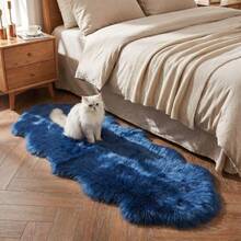 1 件装可水洗仿毛皮地毯，宝石蓝 - 柔软蓬松的地毯，适用于卧室、客厅，适合冬季使用，绒面底，是女性家居装饰的理想之选，可用作卧室地毯、梳妆台地毯、保暖地毯、客厅地毯、餐厅地毯，可水洗，仿毛皮材质，亲肤柔软，四季皆宜，个性化家居装饰，时尚家居，新年礼物，庆祝活动，派对用品，新年装饰 - 寶藍色 - 查看 7