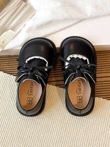 2026新款女童真皮鞋可爱蕾丝蝴蝶结时尚儿童软底公主鞋幼儿软底防滑学生假日鞋 - 黑色 - 查看 4