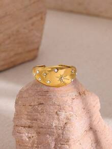 1 chiếc nhẫn hình ngôi sao đính đá Cubic Zirconia kiểu cổ điển dành cho nữ, chất liệu thép không gỉ, bản rộng, thích hợp làm quà tặng đám cưới hoặc dự tiệc. - Vàng - Xem 4