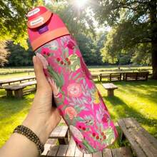 32oz Stainless Steel Insulated Water Bottle - Available In Various Floral Patterns / Keeps Drinks Hot Or Cold / Features A Stainless Steel Body, A Push-Button Dustproof Lid, And A Plastic Straw. - 桃紅 - 查看 5
