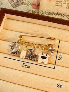 1件套时尚婴儿车、奶瓶、衣服、奶嘴、脚印主题胸针首饰