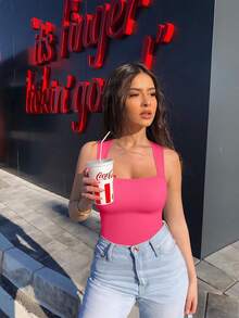 OQQ 3 Piece Bodysuits For Women Sexy Ribbed Strappy Square Neck Stretch Tank Tops Bodysuits - 黑,螢光粉,螢光綠 - 查看 4