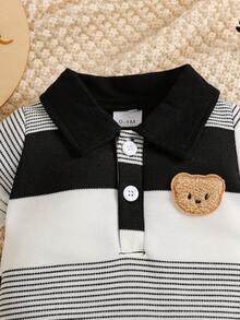 Bộ áo liền quần ngắn tay cổ sọc đen trắng thêu hình gấu cho bé trai mùa hè, kiểu dáng thời trang giản dị dễ thương. - Đen và trắng - Xem 6