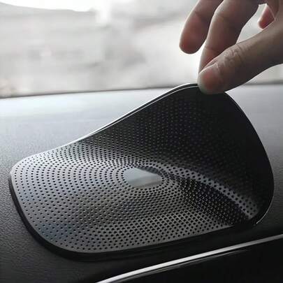 1 tấm thảm chống trượt bằng silicon màu đen cho bảng điều khiển ô tô, phụ kiện hoàn hảo cho nội thất xe! Dễ dàng đặt điện thoại, đồ trang trí, chai nước hoa và nhiều thứ khác. Chất liệu silicon mang lại khả năng chống trượt tuyệt vời và dễ dàng vệ sinh, giúp nội thất xe của bạn luôn gọn gàng.