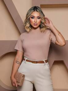 Blusas T-shirt Gola Alta Blusa  Feminina Gola Alta em Ribana Camiseta básica 100% Algodão Premium - Mocha Mousse - Visão 4