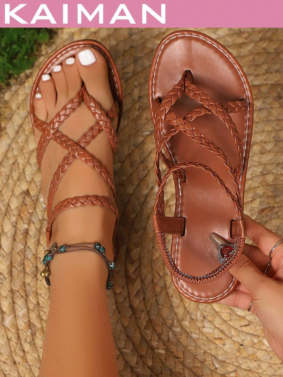 1双女士新款时尚平底凉鞋，沙滩编织PU皮平底凉鞋，夏季波西米亚风