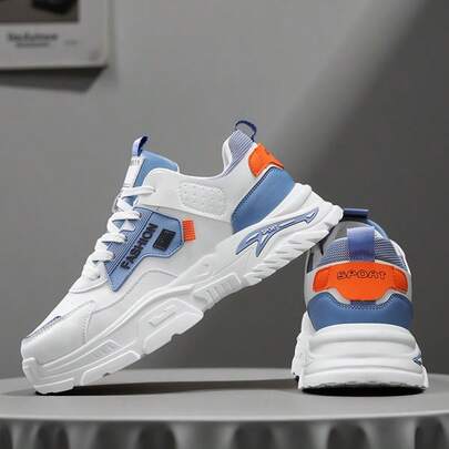 Giày thể thao nam thường ngày, kiểu dáng đường phố thời trang, phù hợp cho công sở, hoạt động ngoài trời và đi bộ không mỏi, là sự lựa chọn hàng đầu của giới trẻ. Sự phối màu hài hòa, điểm nhấn màu cam tạo thêm sức sống cho toàn bộ đôi giày.