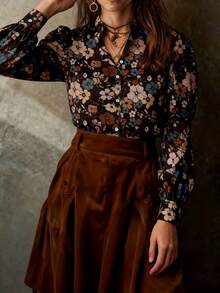 一件女士复古印花立领泡泡袖优雅衬衫，适合通勤、四季皆宜的春季假期穿着。 - 花色 - 查看 5