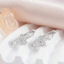 925 Sterling Silver Flower Cubic Zirconia Hoop Earrings, Elegant & Minimalist, Suitable For Daily Wear, Birthday Gift - Silver - View 3