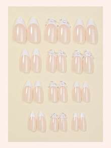 法式美甲亚克力24片装中号杏仁形按压式美甲贴片，DIY艺术白色珠子/银色珠子配件装饰假指甲套装3D，适用于美甲沙龙、女孩和女士美甲用品，日常佩戴、节日派对和礼品 - 彩色 - 查看 2