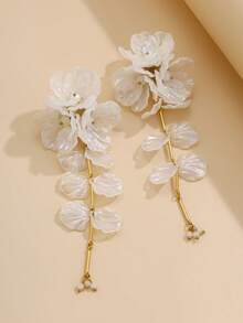 Delicate Iridescent White Flower Jewelry, Gold Chain Design, Luxury Gift For Wedding, Valentine's Day - Multicolor - View 6