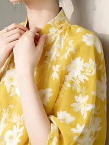 女士春夏服装，法式优雅印花圆领衬衫，休闲宽松短袖雪纺衬衫，时尚黄色碎花图案衬衫，精美女士上衣，奢华休闲优雅女式衬衫，适合购物和旅行度假 - 黃色 - 查看 2