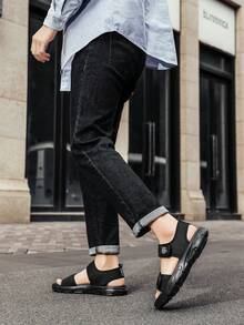 1 Pair Men's Summer Sandals, Non-Slip Outdoor Fashion Summer Shoes, Driving, Casual Beach Shoes - Black - View 11