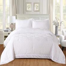 Luxury Quilted Velvet Bedspread Set With Pillow Shams – Soft Comforter Coverlet Bedding Set – King & Double Sizes - Red - View 3