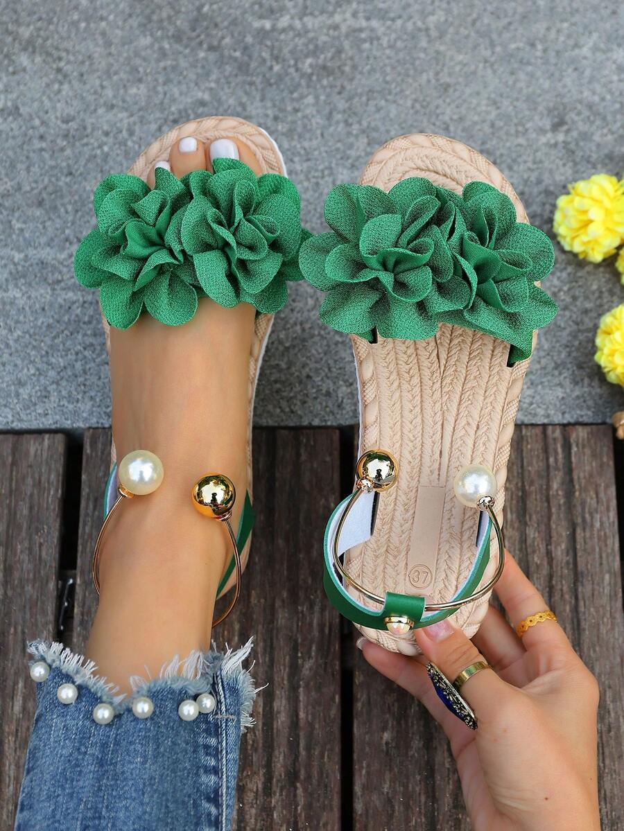 Women's Floral Beach Slip-On Sandals, Lightweight Fashionable Summer New Sweet Fairy Style Versatile Beach Vacation Non-Slip Soft Sole