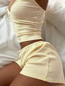 2pcs/Set Summer Sexy V-Neck Fitted Camisole And Loose Shorts Pajama Set - Yellow - View 3