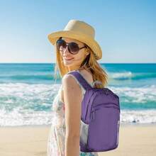 35L Mochila impermeable plegable ligera para playa, con compartimento seco y húmedo, mochila HiFKing para hombres y mujeres, color morado - Púrpura - Ver 3