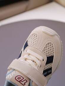 Kids Boys Girls Spring/Autumn Sports Shoes, Breathable Non-Slip Casual Lightweight Sneakers - Blue - View 3