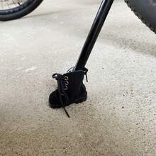 1 szt. Dekoracja pedału rowerowego, nakładka na pedał w kształcie buta, kreatywny dodatek, przyciągający wzrok, niezbędny przedmiot - Wielokolorowe - Zobacz 6