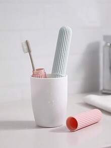 1/2/4支装便携式牙刷盒，旅行牙刷架，塑料便携式牙刷收纳盒，户外浴室牙膏架，储物盒，整理盒，旅行洗漱杯，防尘盒，浴室配件，洗漱工具，旅行必备，海滩，夏季，商务，浴室，学校，洗漱用品，旅行配件，邮轮必备，度假，露营用品，返校，节日，学习用品