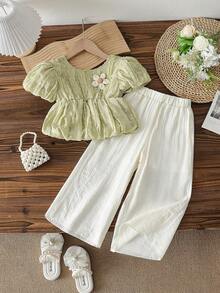 Young Girl' Fashionable Casual Cute Set, Floral Puff Sleeve Crop Top + Loose Simple Shorts - Mint Green - View 1