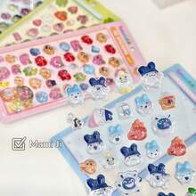 1张动漫卡通贴纸，可爱小猫咪图案，可重复使用防水贴纸，DIY手工贴纸，适用于DIY手机壳、DIY笔记本贴纸、DIY工艺品、笔记本电脑、礼品包装、派对装饰，是完美的节日礼物，也是送给粉丝和朋友的礼物。