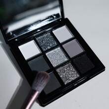 Black Grey Smoky Eyeshadow Palette, Matte Black White Gray Silver High Pigmented Smokey Eye Shadow, 9 Colors Long Lasting Shimmer Powder Makeup Palette For Goth Look - Eyeshadow - 查看 8