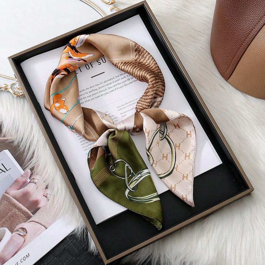 Vintage Checkered Silk Scarf With Chain Print,  Square Bandana For Women, Versatile Hair Tie & Bag Accessory, Faux Silk Floral Scarf - 棕色 - 查看 1