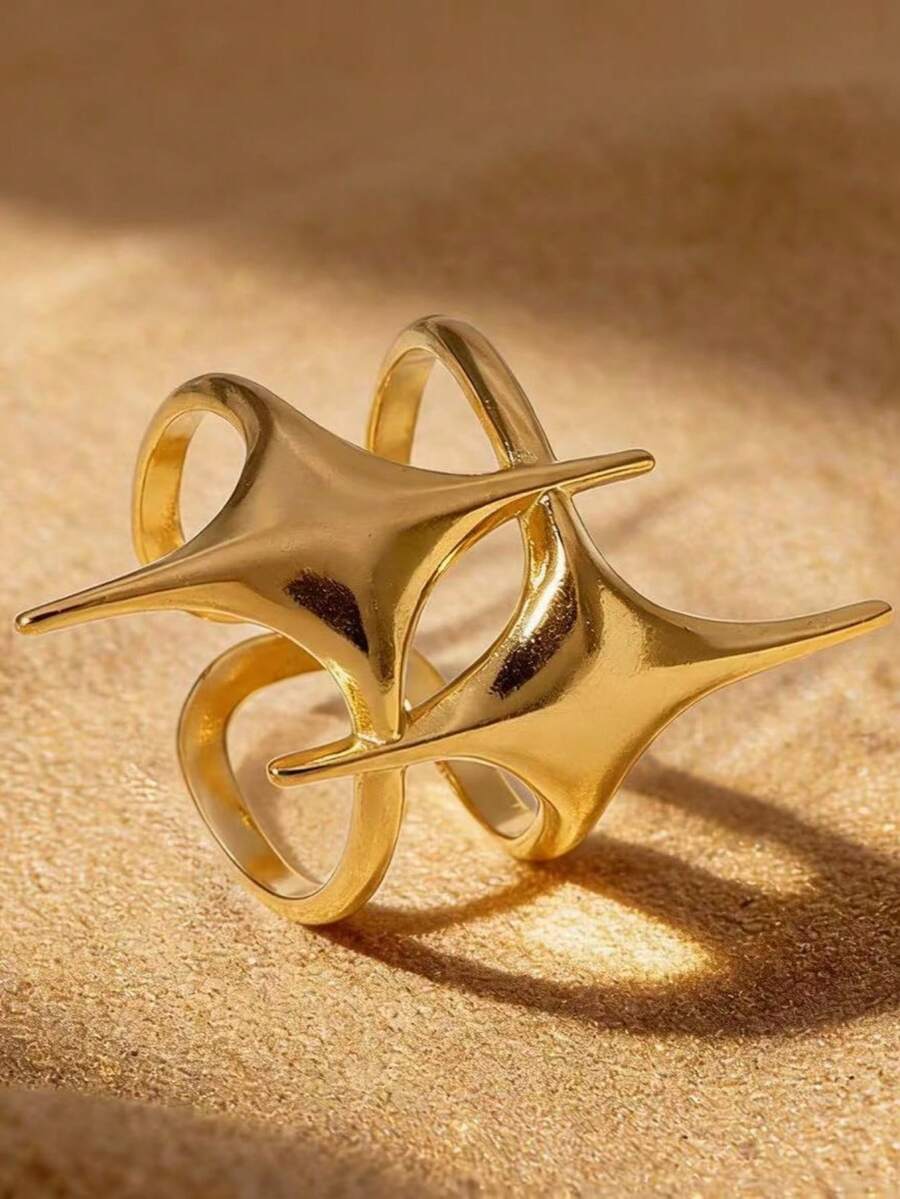 1个不锈钢海星开口戒指，时尚优雅，适合日常、通勤和街头佩戴。