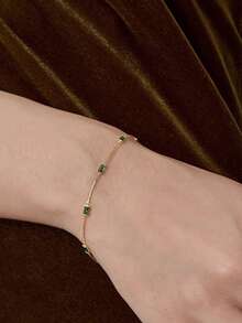 Luxury Riviera Baguette Bracelet, Gold/Silver Plated | Copper Base | Colored Cubic Zirconia | 18cm + 5cm Adjustable | With Pouch - 綠色的 - 查看 4