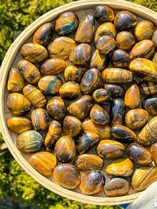 1/3/5/15Pcs Natural Tiger's Eye Stone - Polished Smooth Crystal Stone With Tiger's Eye Stripe, Bohemian Decorative For Zen, Yoga Meditation, Aquarium & Decor - Holiday Gift Suitable For Christmas, Easter, Thanksgiving - Yellow - View 2