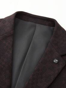 Tucano 男士深棕色图案商务西装，分叉翻领设计，双排扣，精致翻领，修身剪裁，适合办公室会议、通勤以及作为必备的商务休闲单品。