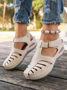 女士坡跟凉鞋，厚底，性感镂空，新款中跟包头凉鞋，适合妈妈们穿着