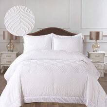 Luxury Quilted Velvet Bedspread Set With Pillow Shams – Soft Comforter Coverlet Bedding Set – King & Double Sizes - Red - View 5