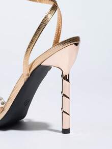 Sepatu Hak Tinggi Wanita, Modis untuk Pesta Musim Semi/Panas, Acara Luar Ruangan, dan Jamuan Elegan. Desain Spiral Unik, Ujung Lancip, Rhinestone Berkilau, Tali Transparan PVC, Tekstur Kadal Misterius, Tali Pergelangan Kaki yang Dapat Diatur, Warna Champagne, Cocok untuk Gaun Formal, Gaun Pesta, dan Acara Lainnya. - Sampanye - View 5