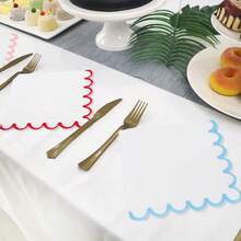 20 piezas/40 piezas/100 piezas Servilletas semicirculares rojas con bordes blancos, rosas y rojos, adecuadas para fiestas de cócteles, cenas, bodas, fiestas de cumpleaños, San Valentín, tardes de té, se pueden usar como decoración de mesa. - Multicolor - Ver 5