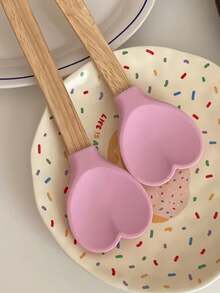 1个硅胶勺 - 耐高温奶油涂抹器、蛋糕搅拌工具、家用烘焙用具、心形果酱刮刀 - 彩色 - 查看 3