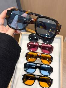 2-6副塑料豹纹全画幅飞行员眼镜配件，流行设计，女士时尚眼镜，适合夏季街头摄影、热带海滩度假，是理想的节日礼物，适合所有脸型。 - 彩色 - 查看 2