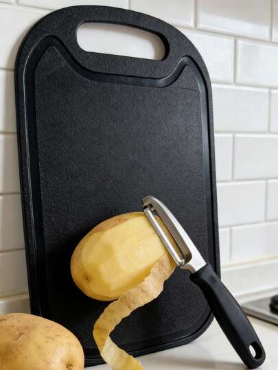 1 Plastic Chopping Board, Chopping Board, Cutting Pad, Kitchen Supplies, Kitchen Accessories, Camping Equipment, Cutting Tray, Suitable For Meat, Vegetables, Fruits, Black, Light Beige, Durable Plastic Kitchen Countertop.