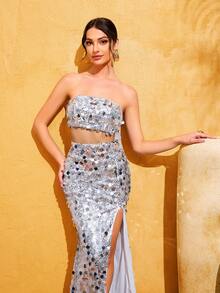 LOVE&LEMONADE Bộ váy maxi 2 mảnh không tay đính sequin, phối lưới, hở lưng, thắt nơ, xẻ tà cao dành cho nữ, thích hợp dự tiệc. - Bạc - Xem 3