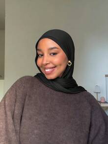 1pc Instant Hijab With Undercap - Silky Soft, Breathable Jersey Fabric, Includes Headscarf And Undercap, Suitable For Daily Wear, Holidays, Prayers, Mosque Visits - Black - View 4