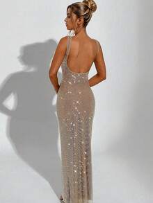 优雅性感吊带亮片网纱水钻露背连衣裙，展现女性魅力，适合派对、生日、毕业典礼等场合。