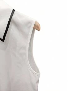 女士优雅通勤白色无袖衬衫，单排扣领，配可拆卸黑色撞色领带，春夏款 - 白色 - 查看 7